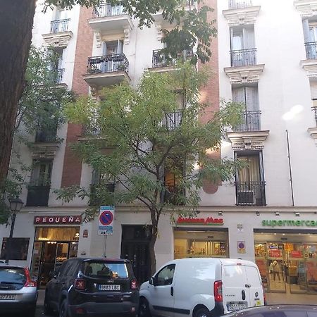 Apartamento Apartamento Barrio De Salamanca Goya Madrid Exterior foto