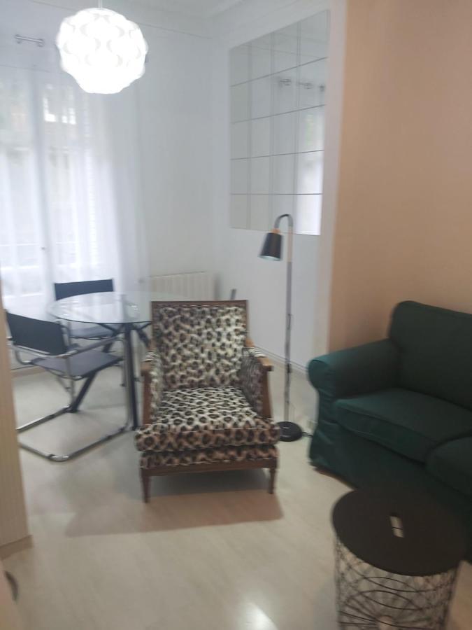 Apartamento Apartamento Barrio De Salamanca Goya Madrid Exterior foto